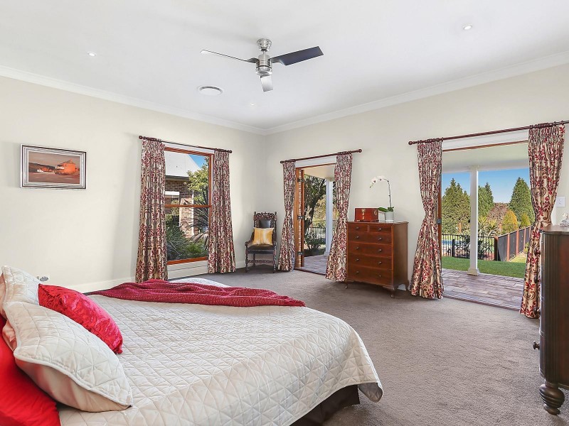 9 Cobah Road, Arcadia NSW 2159