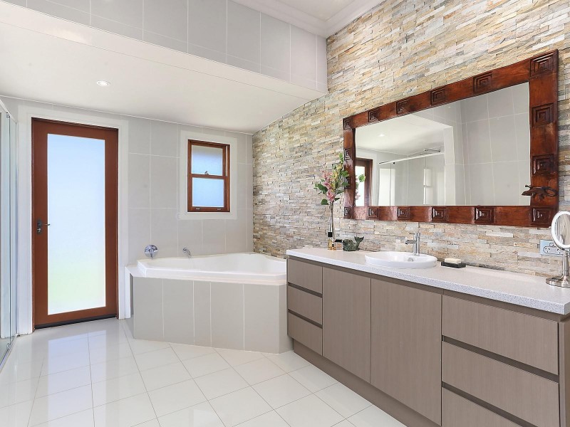 9 Cobah Road, Arcadia NSW 2159