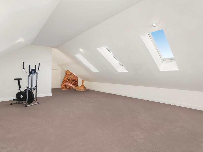 9 Cobah Road, Arcadia NSW 2159