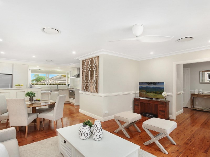 18 Bimbil Place, Castle Hill NSW 2154