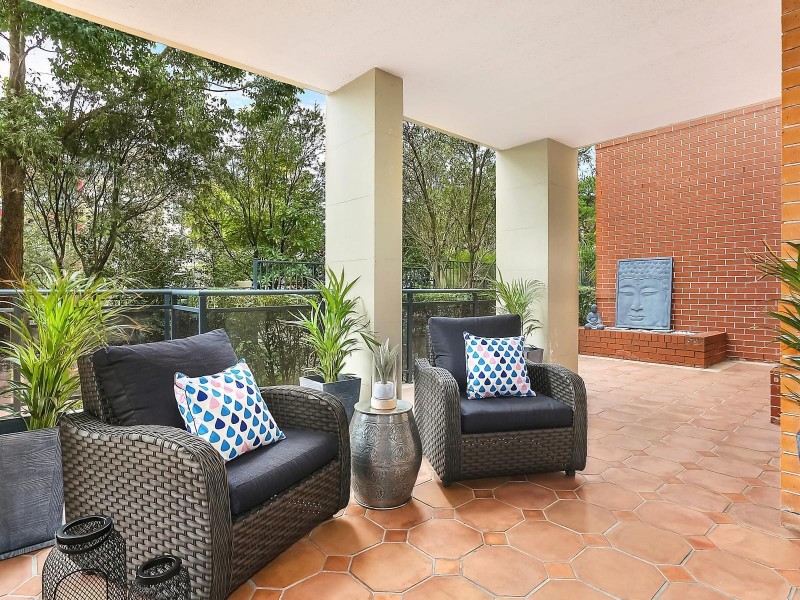 11/15 Hume Avenue, Castle Hill NSW 2154