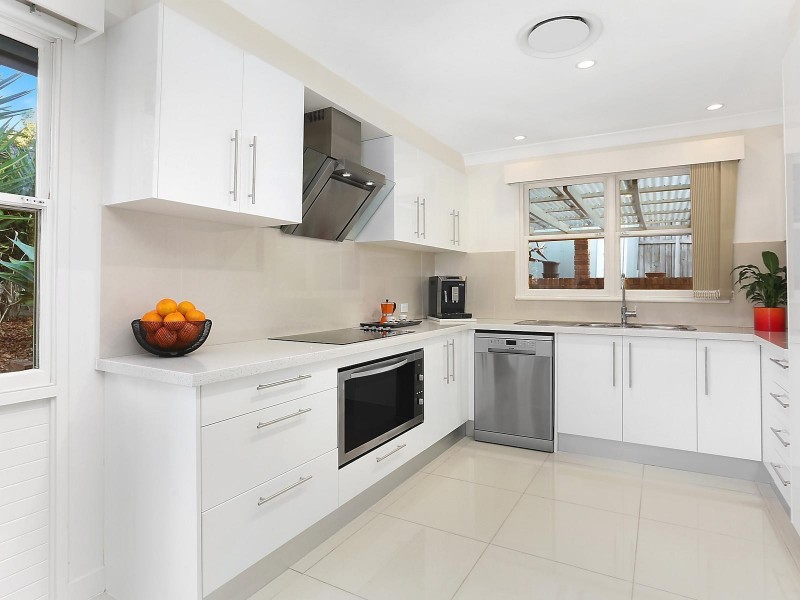 9 Carnegie Place, Castle Hill NSW 2154