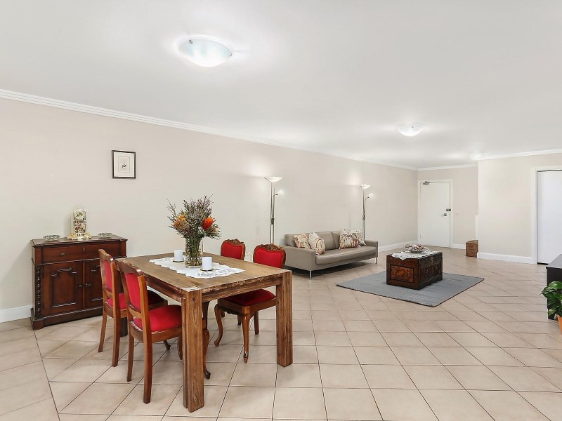 6/15 Hume Avenue, Castle Hill NSW 2154
