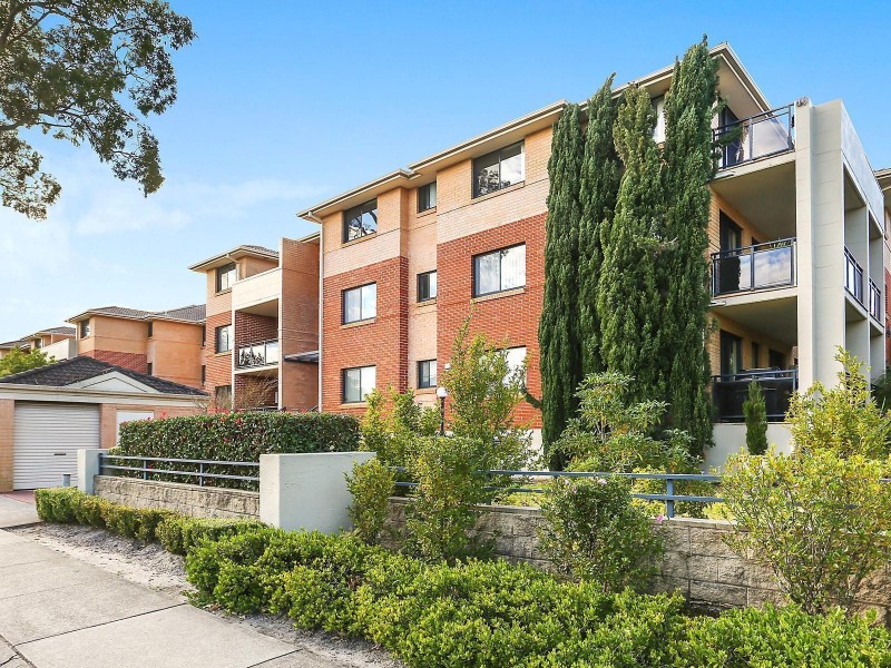 6/15 Hume Avenue, Castle Hill NSW 2154