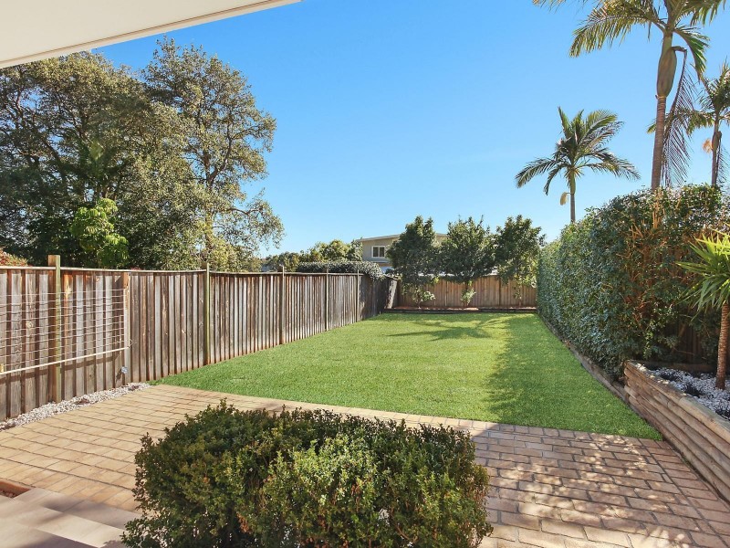 33 Woodlands Street, Baulkham Hills NSW 2153