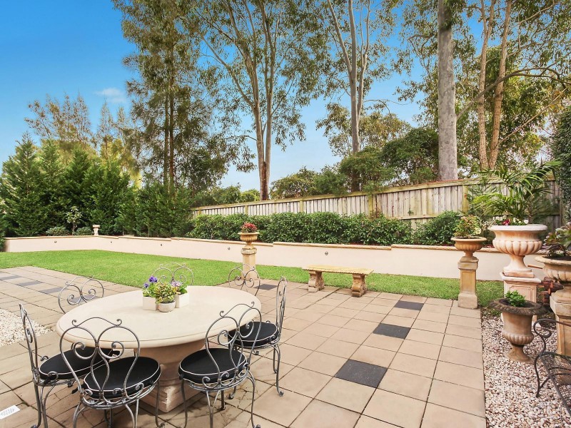 4 Fraser Avenue, Kellyville NSW 2155