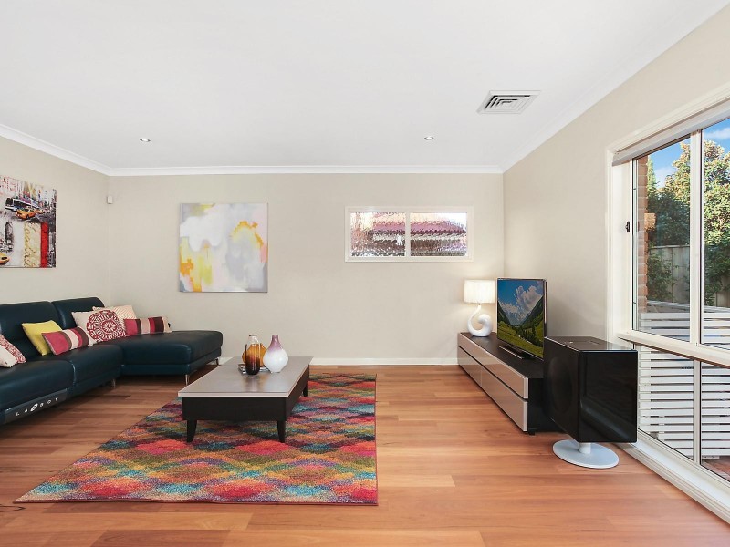 12 Chepstow Drive, Castle Hill NSW 2154