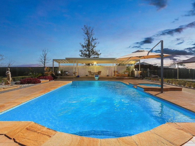 42 Bel Air Drive, Kellyville NSW 2155