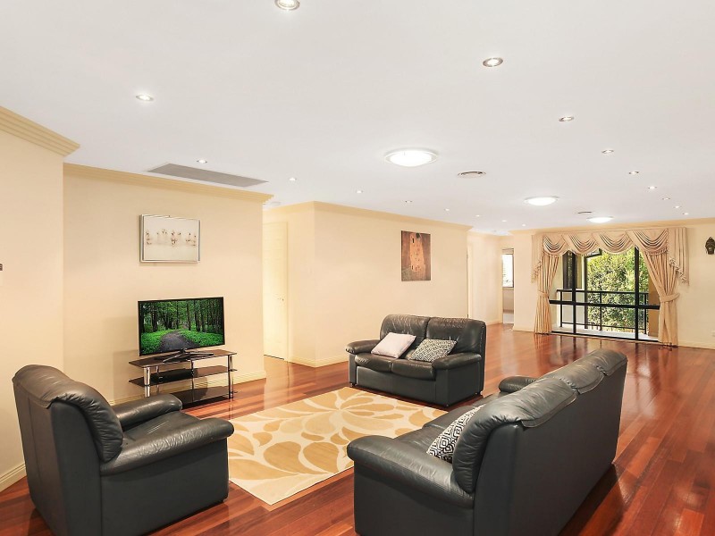 36 Darcey Road, Castle Hill NSW 2154