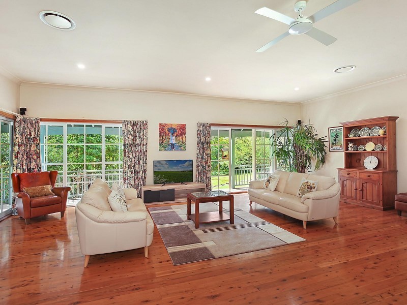 25 Volunteer Road, Kenthurst NSW 2156