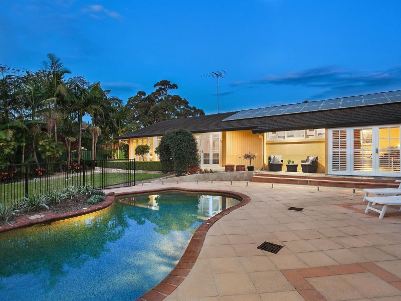 18 Arlington Avenue, Castle Hill NSW 2154