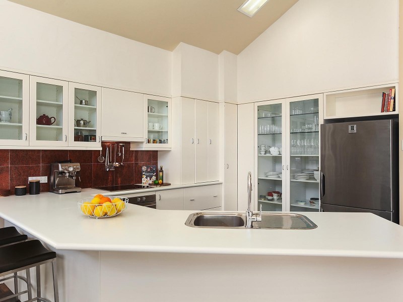 18 Arlington Avenue, Castle Hill NSW 2154