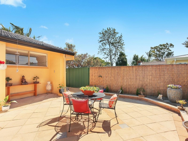 18 Arlington Avenue, Castle Hill NSW 2154