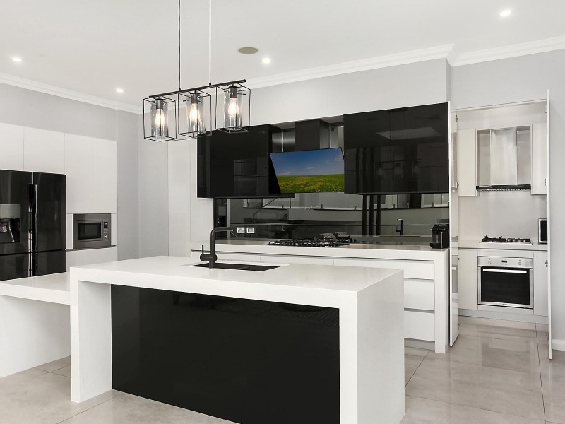 4 Yarpole Avenue, West Pennant Hills NSW 2125