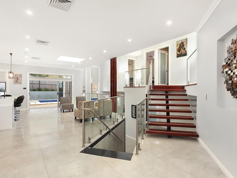 4 Yarpole Avenue, West Pennant Hills NSW 2125