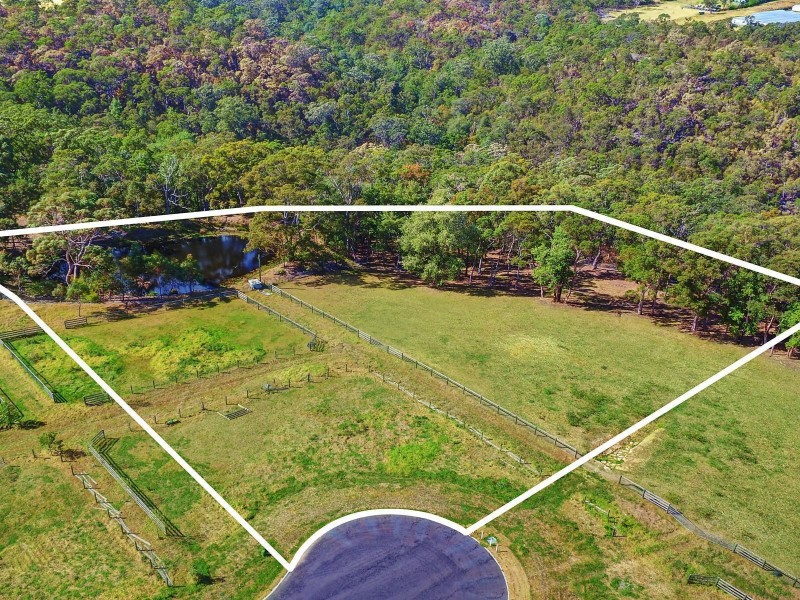 8 Mulberry Lane, Glenorie NSW 2157