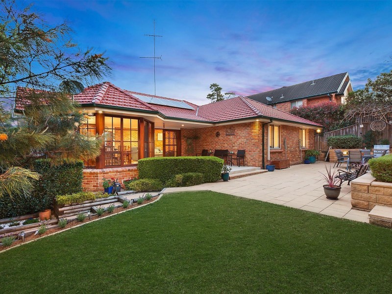 44 Kambah Place, West Pennant Hills NSW 2125