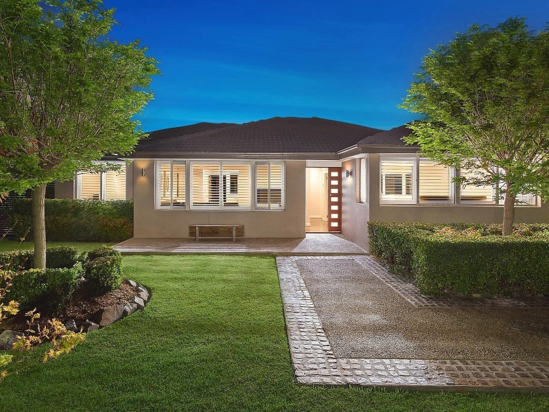 10 Warwick Parade, Castle Hill NSW 2154