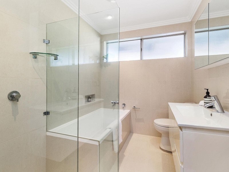 10 Warwick Parade, Castle Hill NSW 2154