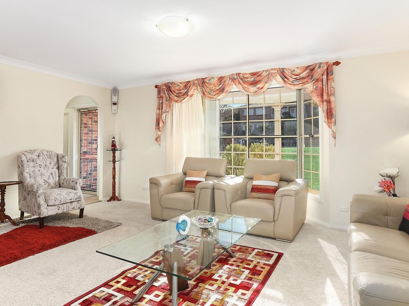 51 Crestwood Drive, Baulkham Hills NSW 2153