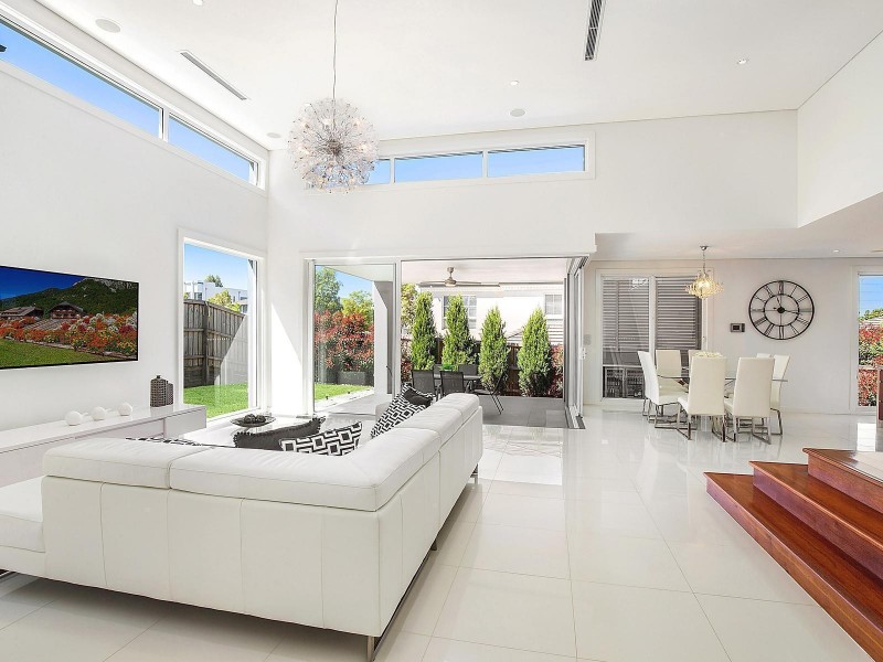 9 Wirrabrook Rise, Bella Vista NSW 2153