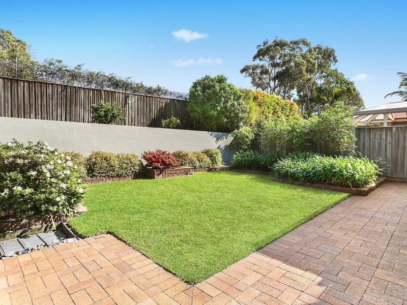 35 Skylark Circuit, Bella Vista NSW 2153