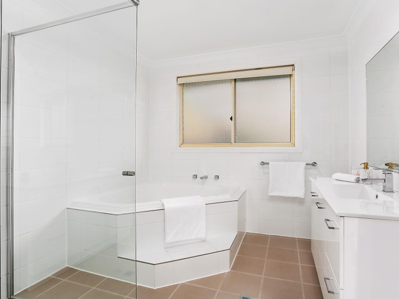 4 Highclere Place, Castle Hill NSW 2154