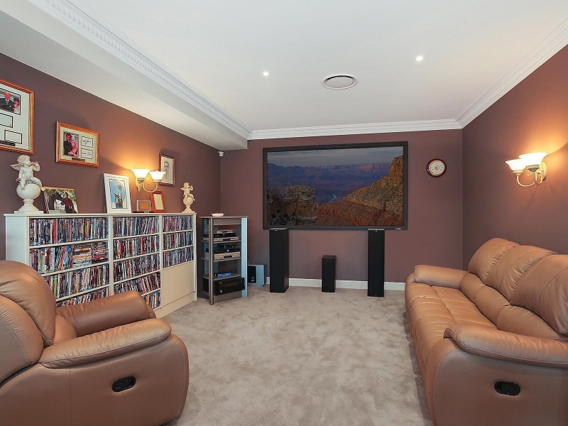 19 Ravenswood Rise, Bella Vista NSW 2153