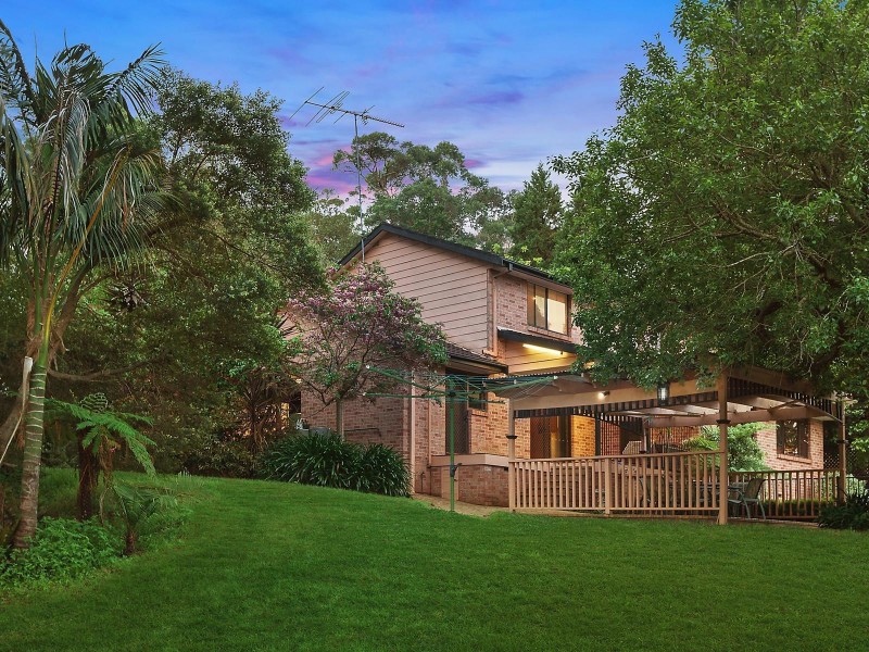16 Kingfisher Place, West Pennant Hills NSW 2125