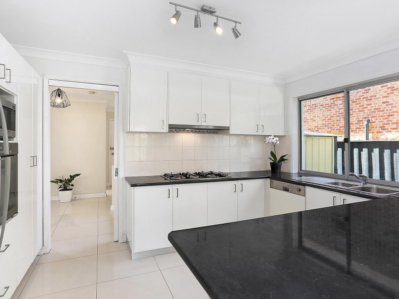 17 Skye Court, Kellyville NSW 2155