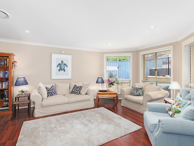 8 Foley Place, Castle Hill NSW 2154