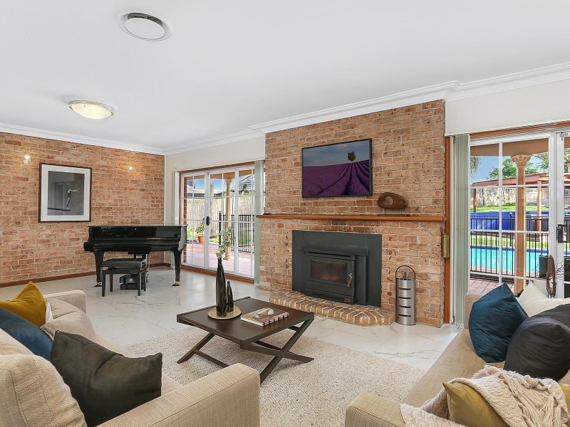 8 Palisander Place, Castle Hill NSW 2154