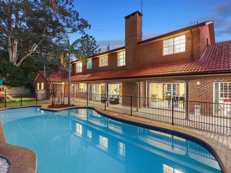 8 Palisander Place, Castle Hill NSW 2154