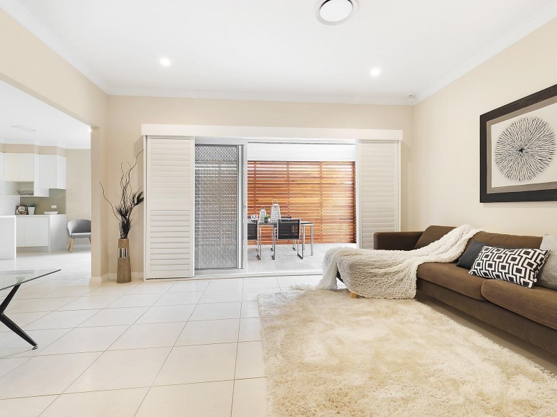 16 Holman Street, Kellyville NSW 2155