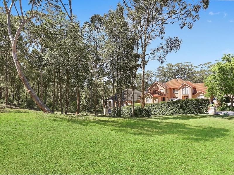 2 Neville Court, Castle Hill NSW 2154