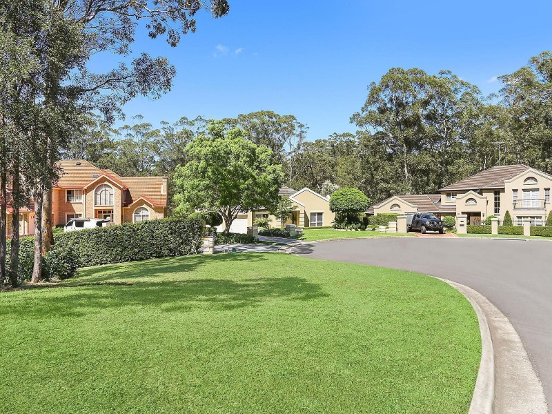 2 Neville Court, Castle Hill NSW 2154