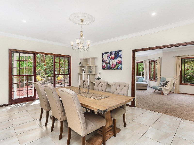 3 Farnborough Road, Dural NSW 2158