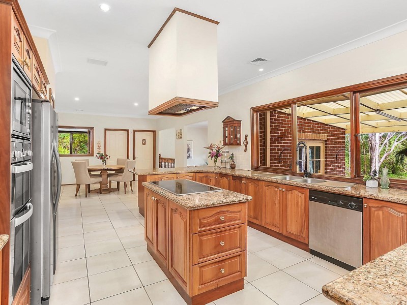 3 Farnborough Road, Dural NSW 2158