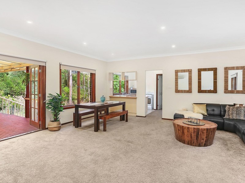 3 Farnborough Road, Dural NSW 2158