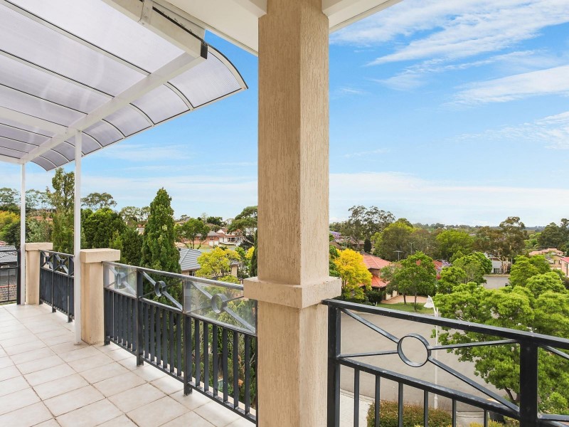 17 Kelbrae Close, Castle Hill NSW 2154
