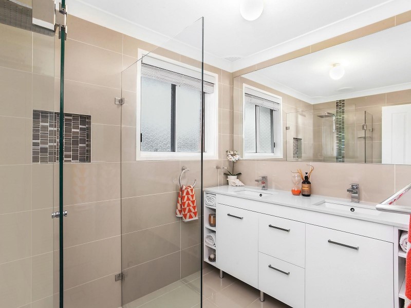 2 Yaringa Road, Castle Hill NSW 2154