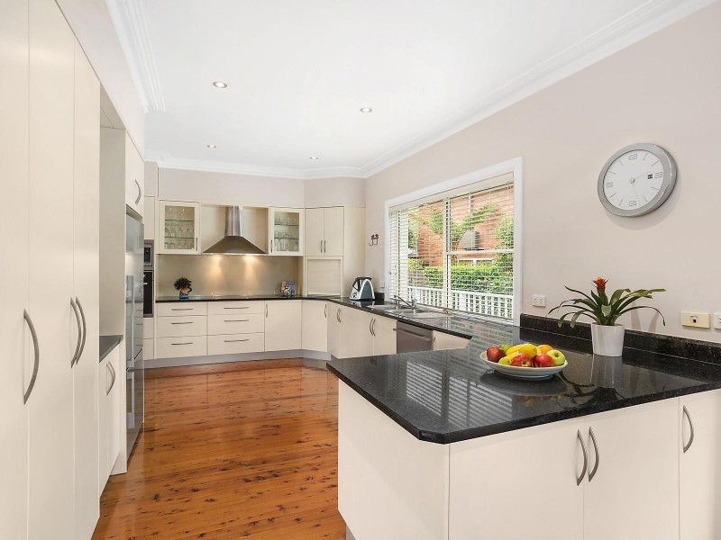 2 Tallgums Avenue, West Pennant Hills NSW 2125