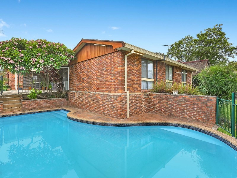 12 Moolanda Avenue, West Pennant Hills NSW 2125