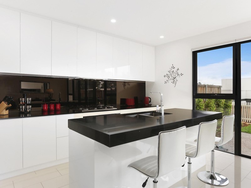 18 Messenger Street, Kellyville NSW 2155