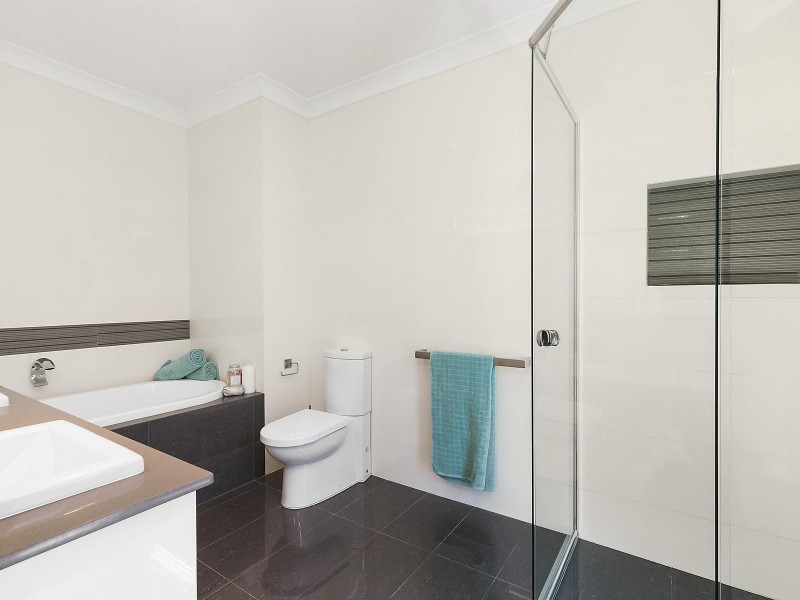 8 Springthorpe Way, Castle Hill NSW 2154