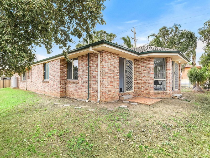 232 Piccadilly Street, Riverstone NSW 2765