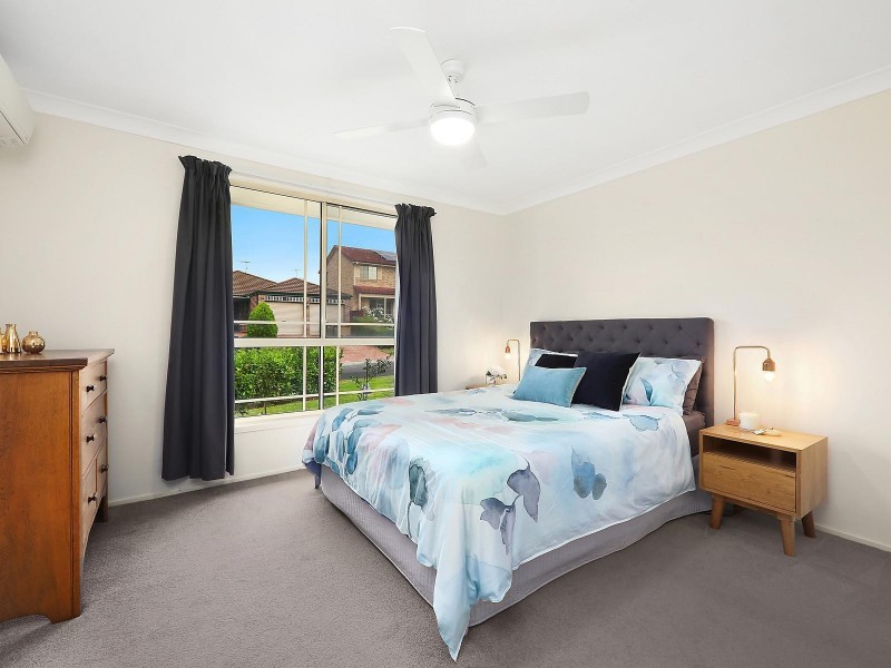 2 Guernsey Way, Stanhope Gardens NSW 2768
