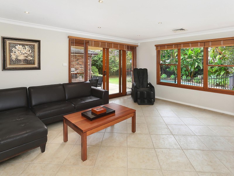 24 White Cedar Drive, Castle Hill NSW 2154