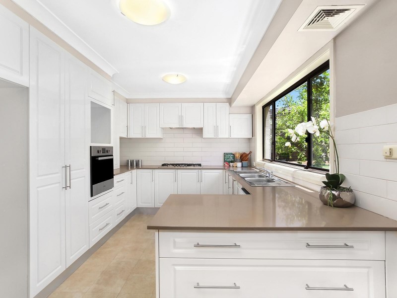 6 Cape Place, Cherrybrook NSW 2126