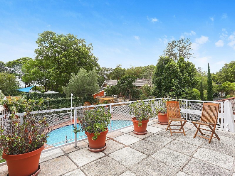 33 Luculia Avenue, Baulkham Hills NSW 2153